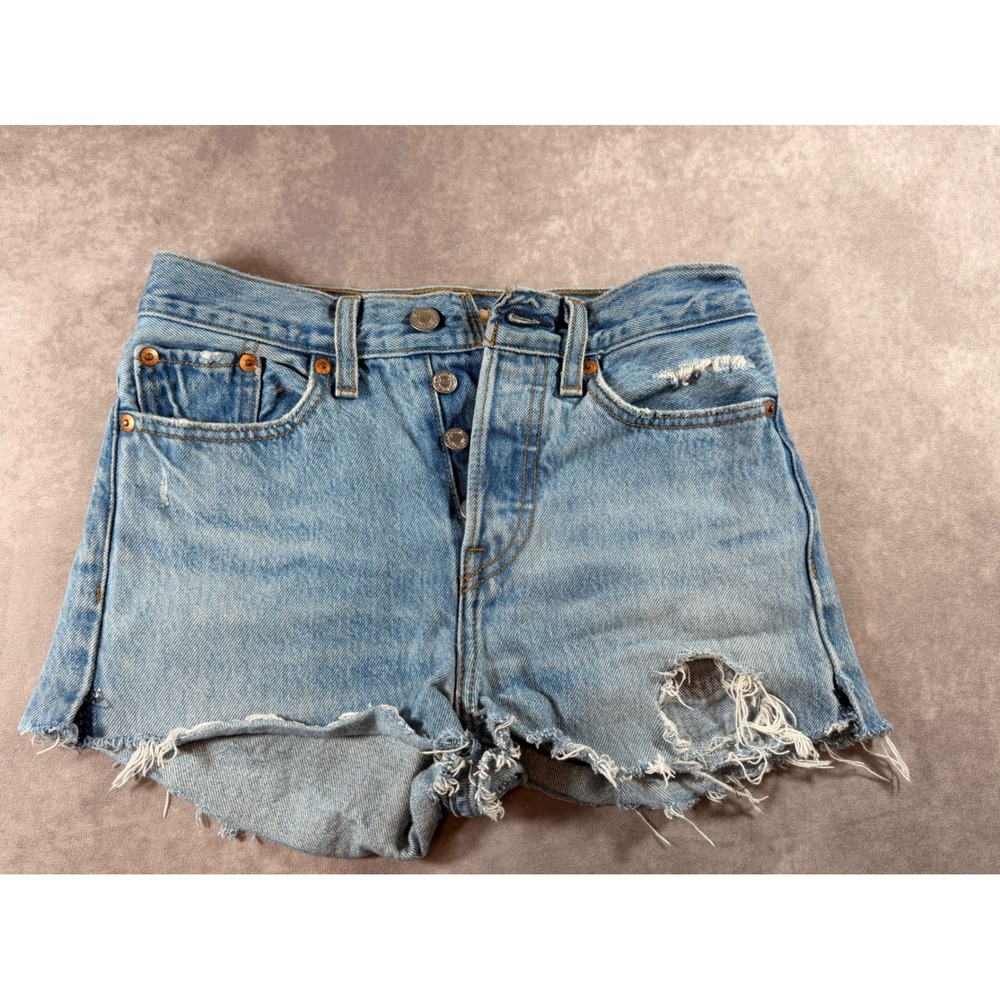 Levis Distressed Denim Shorts Light Wash Blue Size 24 - Picture 4 of 4